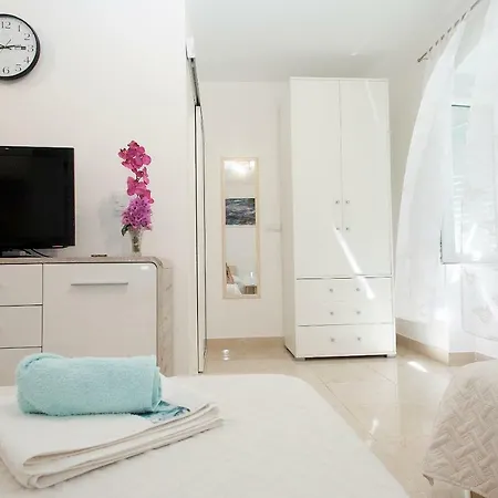 Апартаменты King's Garden *